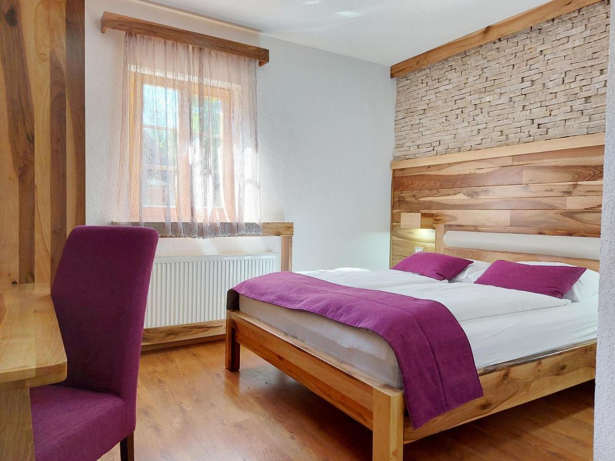 Plitvice Etno House I Bed & Breakfast Plitvicka Jezera Bagian luar foto